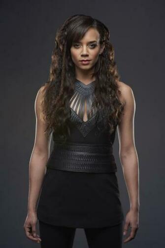 Hannah John Kamen Killjoys HD And
