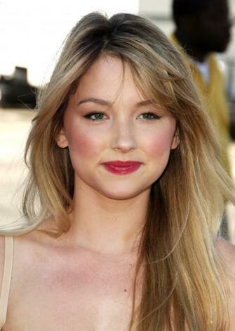 Haley Bennett iPhone Image
