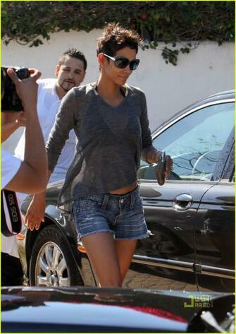 Halle Berry Image Olivier Martinez See Thru Sexy