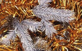 Wallpaper Tinsel Gold Silver Jewelry