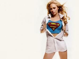 Laura Vandervoort Wallpaper