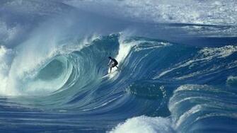 Surfing HD Image