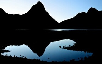 Milford Sound Fjordlands New Zealand Computer Wallpaper Desktop