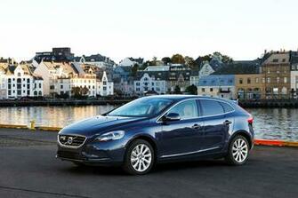 Volvo V40 Wallpaper Auto Motor Sport HD
