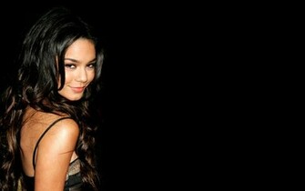 Vanessa Hudgens V Wallpaper