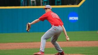 Big Inning Lifts Nc State Past Michigan In Shutout Fashion