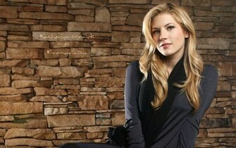 Katheryn Winnick HD Wallpaper