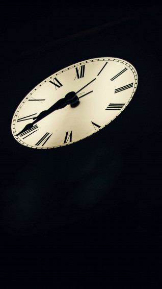 Clock 4k Phone Wallpaper