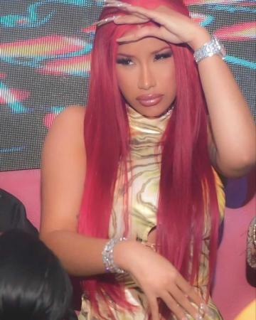Cardi B Wallpaper Whatspaper