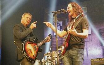 R40 Live Linernotes And More From Power Windows A Tribute To Rush