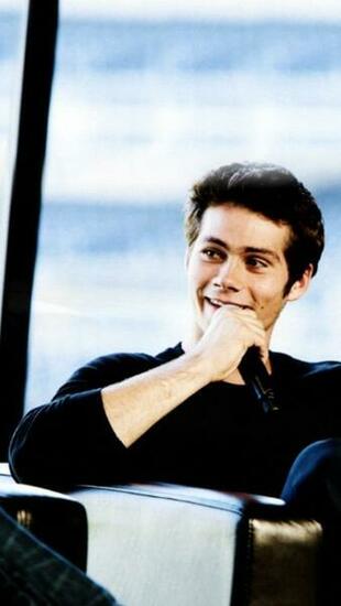 Dylan O Brien iPhone Wallpaper