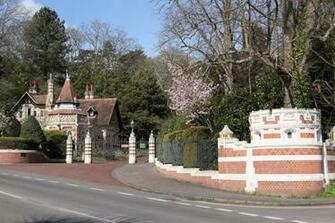 Gatehouse Of Friar Park Henley On Thames Wallpaper Background Id
