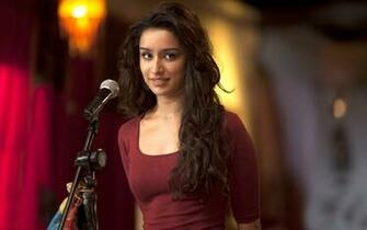 Shraddha Kapoor Cute HD Wallpaper