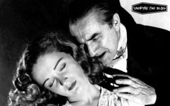 Wacky Wallpaper Wednesday S Dracula Film The Vampire Diaries