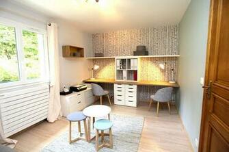 Woodsy Wallpaper Creates A Smart Understated Backdrop In The Home