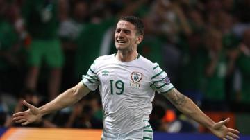 Robbie Brady Republic Of Ireland Absence Hurt But Now I M Ready