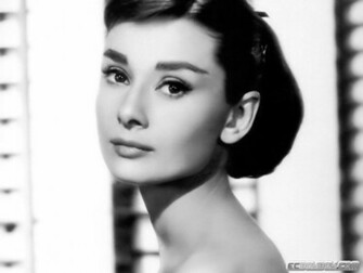 Audrey Hepburn Wallpaper Monochrome