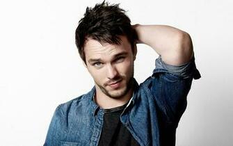 Nicholas Hoult Wallpaper Sf
