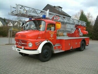Truck Old Fire Wallpaper