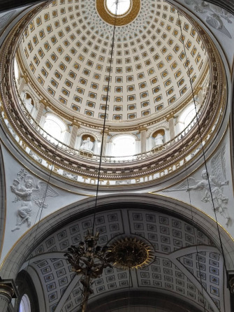 Peubla Cathedral iPhone Pro 4k Wallpaper