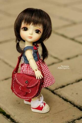 Narita Taweevittayakul On Cute Dolls Girl Wallpaper