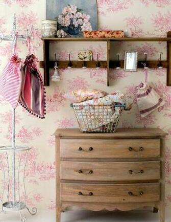Pretty Wallpaper Entry Home
