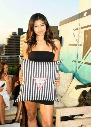 Danielle Herrington Guess Handbag Summer Kick Off Soiree
