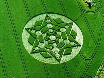 Crop Circle Wallpaper
