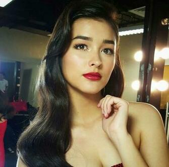 Liza Soberano Hot Sizzling HD Wallpaper Photo Gallery