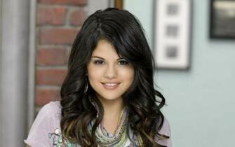 Selena Gomez Id Buzzerg