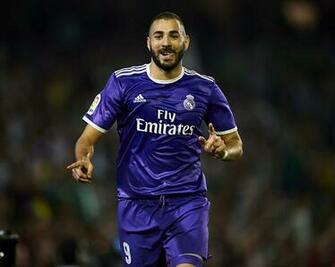 Karim Benzema Photos Real Betis Balompie V
