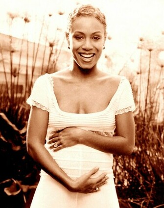 New Style Clothes Jada Pinkett Smith Wallpaper Collection