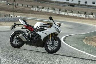 Triumph Daytona R Photo Gallery The Automotive World