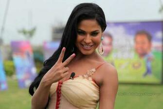 Actress HD Wallpaper Hollywood Pakistani