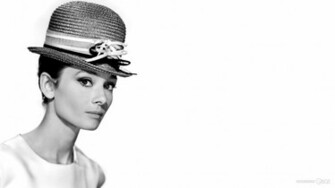 Audrey Hepburn Wallpaper HD