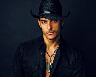 Hot Guy Wallpaper