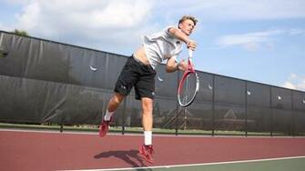 Tennis Teams Defeat Eastern Illinois Kentucky University