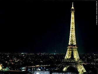Paris Eiffel Tower Wallpaper