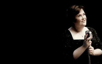 Susan Boyle Microphone Dress 4k Resolution