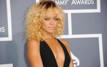 Rihanna Is Not Pregnant The Truth Revealed Trent