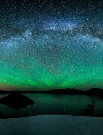 Aurora Borealis Wallpaper For iPhone