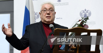 Vladimir Vinokur Marks 70th BirtHDay Sputnik Mediabank