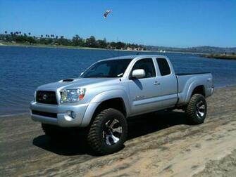 Custom Toyota Tacoma Pictures To Pin Pinsdaddy