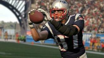 Rob Gronkowski Spikes His Way To Top Of Tight End Ratings