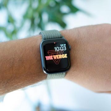 Turn Gifs Into A Wallpaper For Your Apple Watch