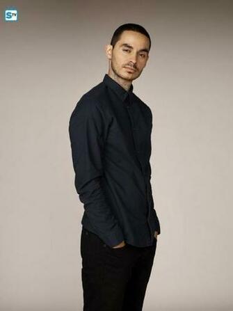 Good Girls Image Season Portrait Manny Montana