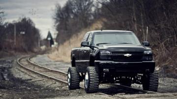 Chevrolet Silverado Ss On Rails Wallpaper And
