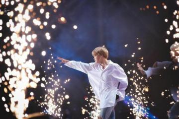 Image About Jimin Bts See More Android
