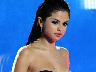 Selena Gomez Image