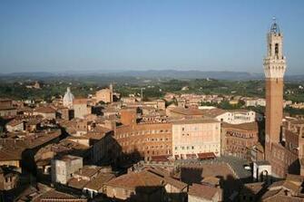 Siena Wallpaper
